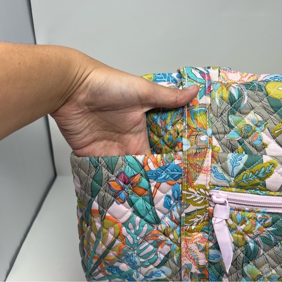 Vera Bradley recycled cotton tote bag in rainforest canopy - Picture 5 of 15